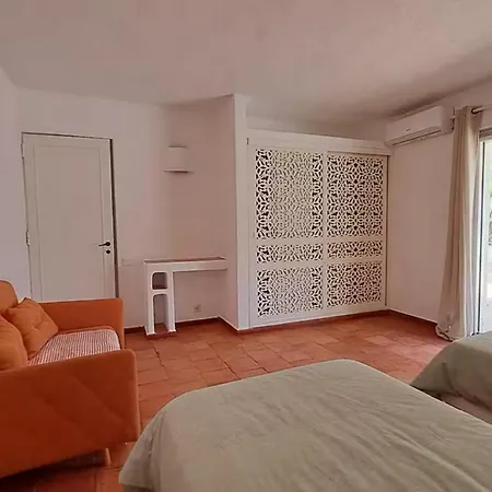 Beautiful House In Quinta Da Balaia